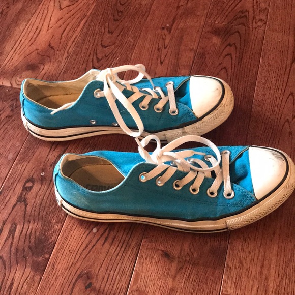 Converse Blue and White Sneakers - Picture 4 of 5